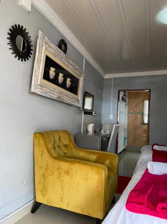 Nsuku Bed And Breakfast Thulamahashi Exterior foto